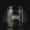 Rocky Spoon liofilizuoti krapai stiklainyje ant tamsaus fono / Rocky Spoon freeze-dried dill in jar on dark background premium product photo